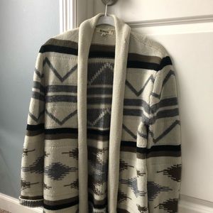 BB Dakota cardigan size Medium
